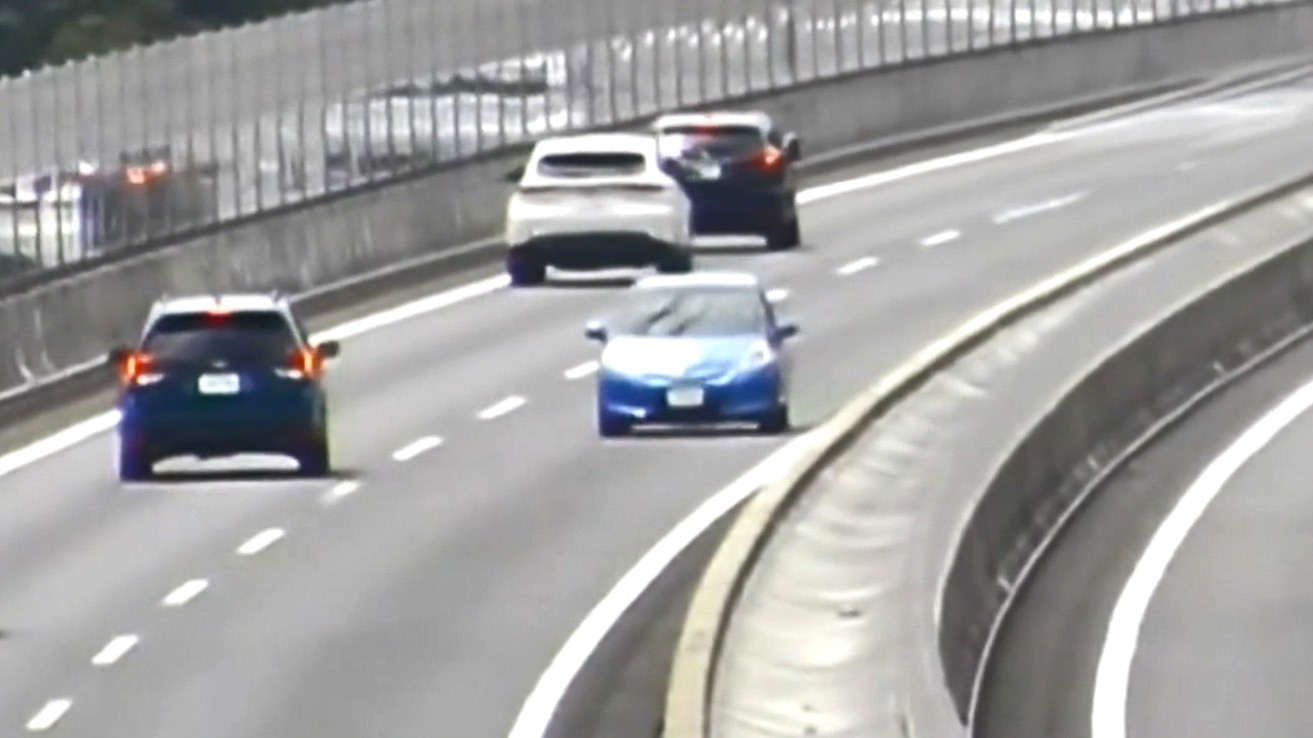 飲酒運転で逆走事故　同乗の男を送検