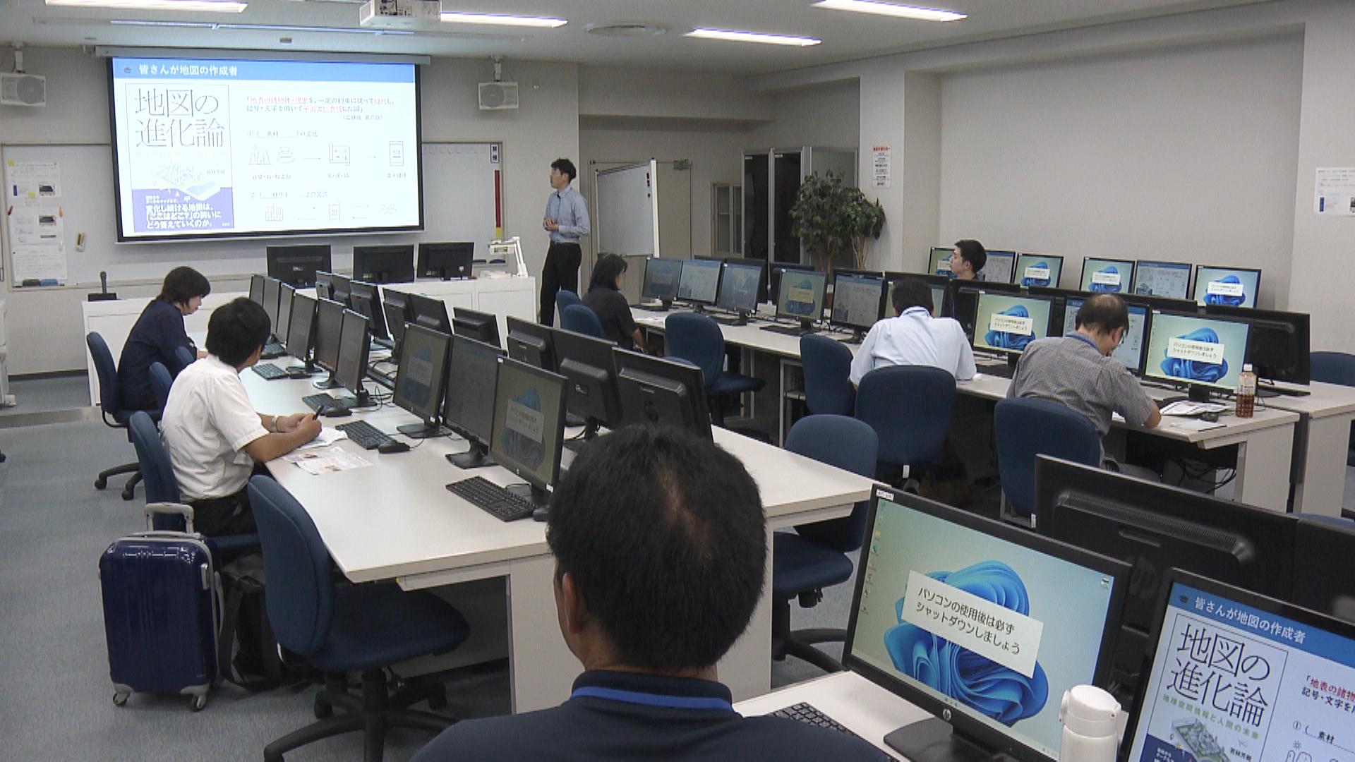 都市計画や防災対策など活用広がる地理情報システム　高校の教員など対象に講習会