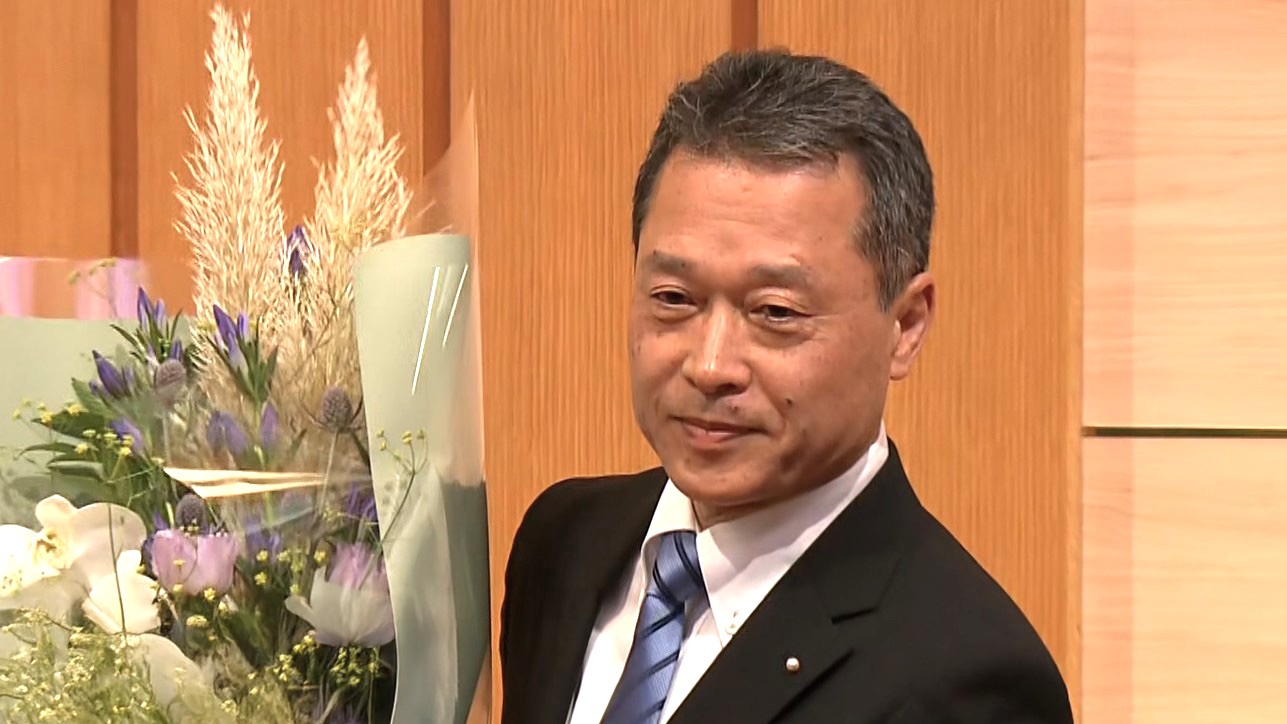 三重県知事に一見氏再選　新人2人を破る