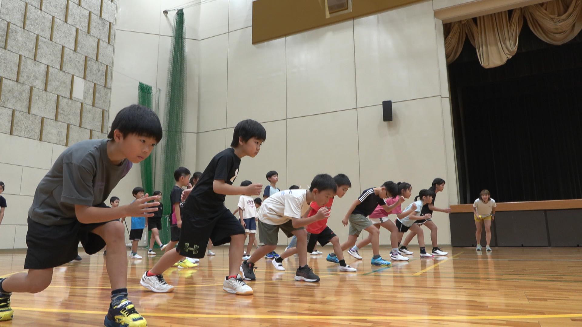 「速くなれたと思う」　12月の大会向けて　タレントの西谷綾子さんがランニング教室