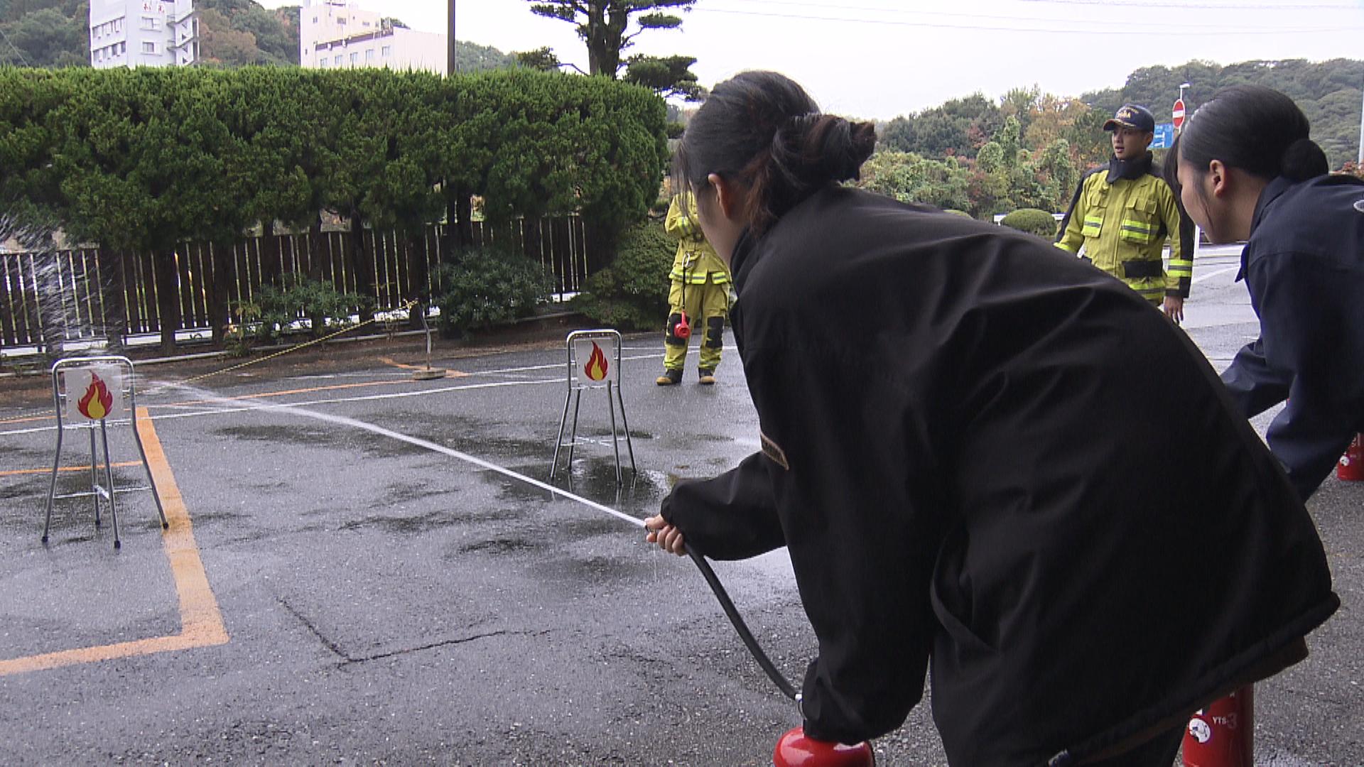 外国人客増加で初の英語避難誘導　宿泊施設で地震火災を想定し防災訓練　三重・鳥羽市