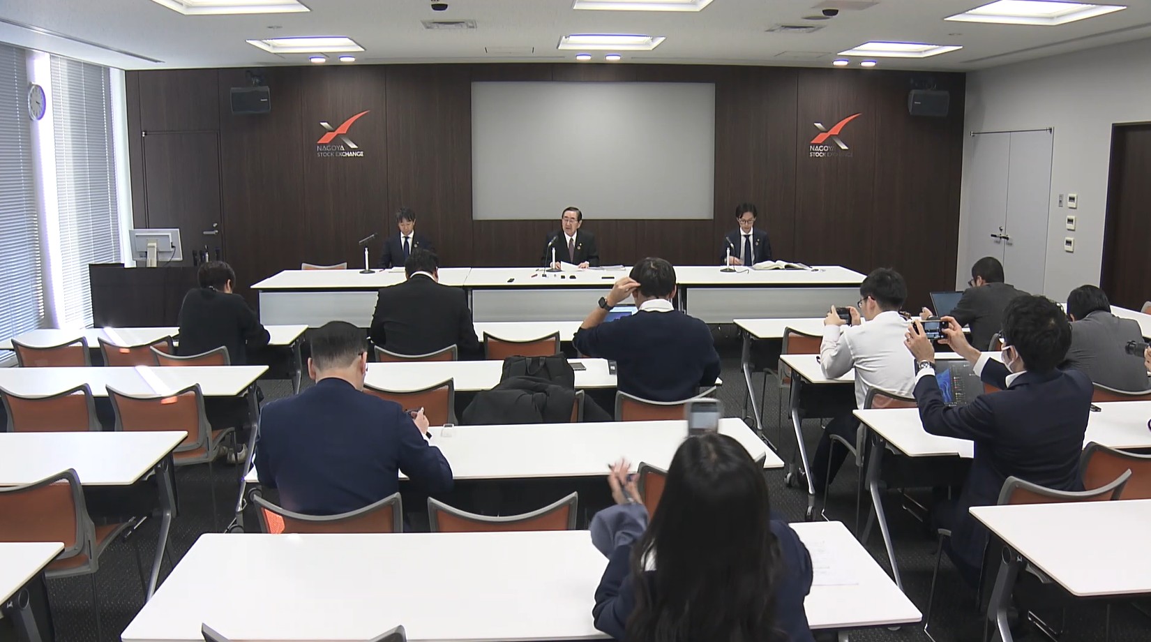 百五銀行　通期の業績予想を上方修正　過去最高益を更新する見込みと発表