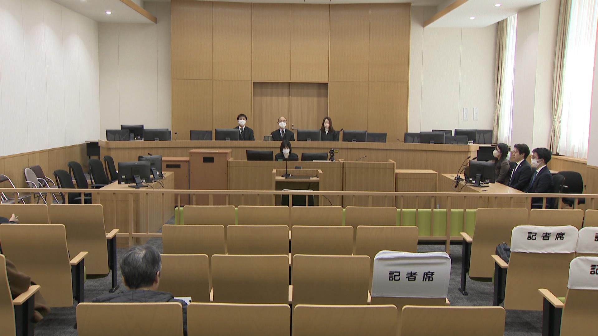 元従業員男性を傷害致死　男2人　初公判で起訴内容の一部を否認