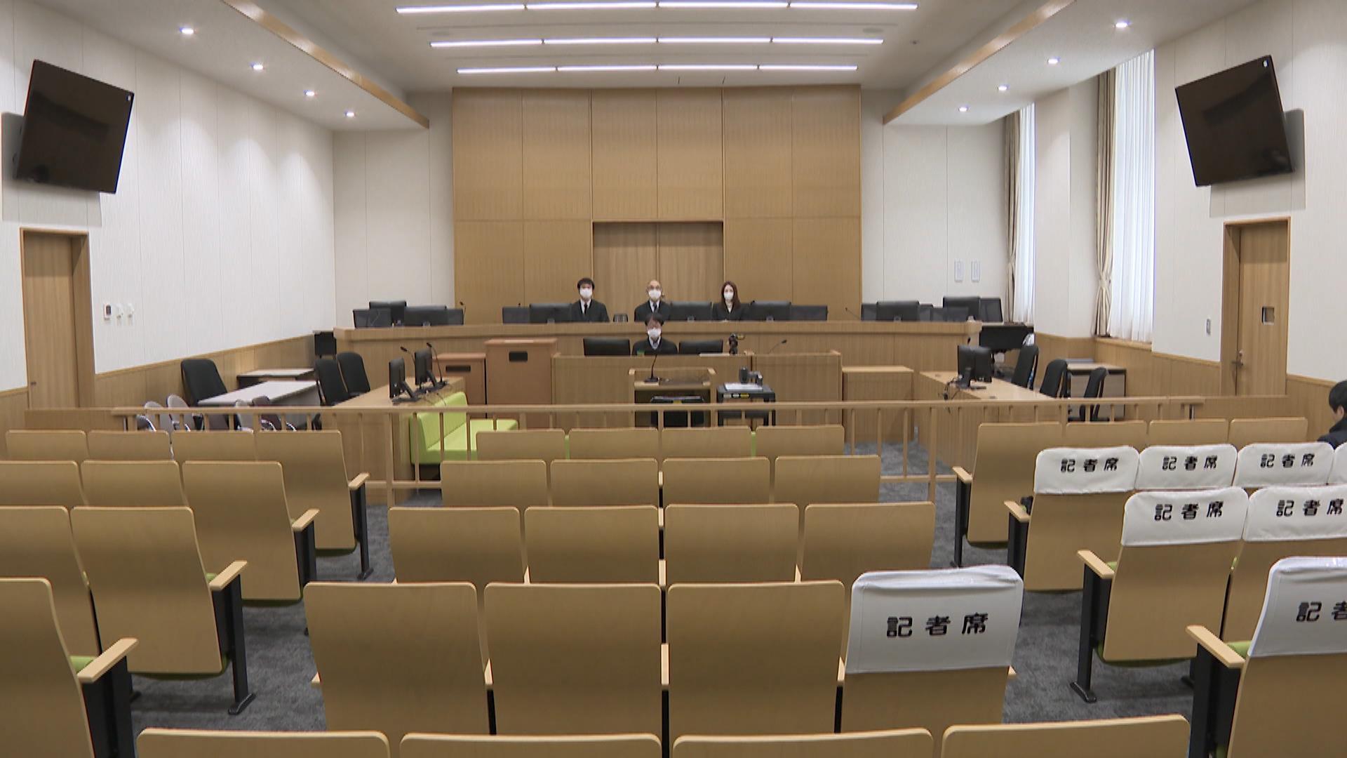 「責任は等しく重大」被告2人に懲役10年を求刑　