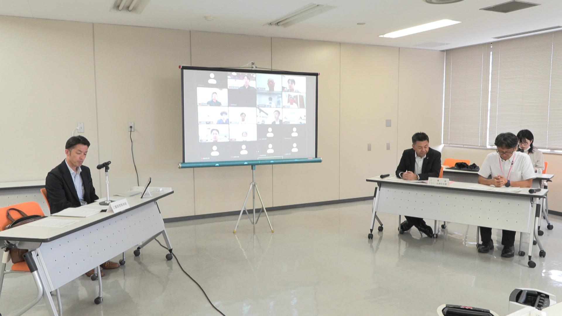 交通死亡事故が多発　半数以上が高齢者　シートベルト未着用も多く