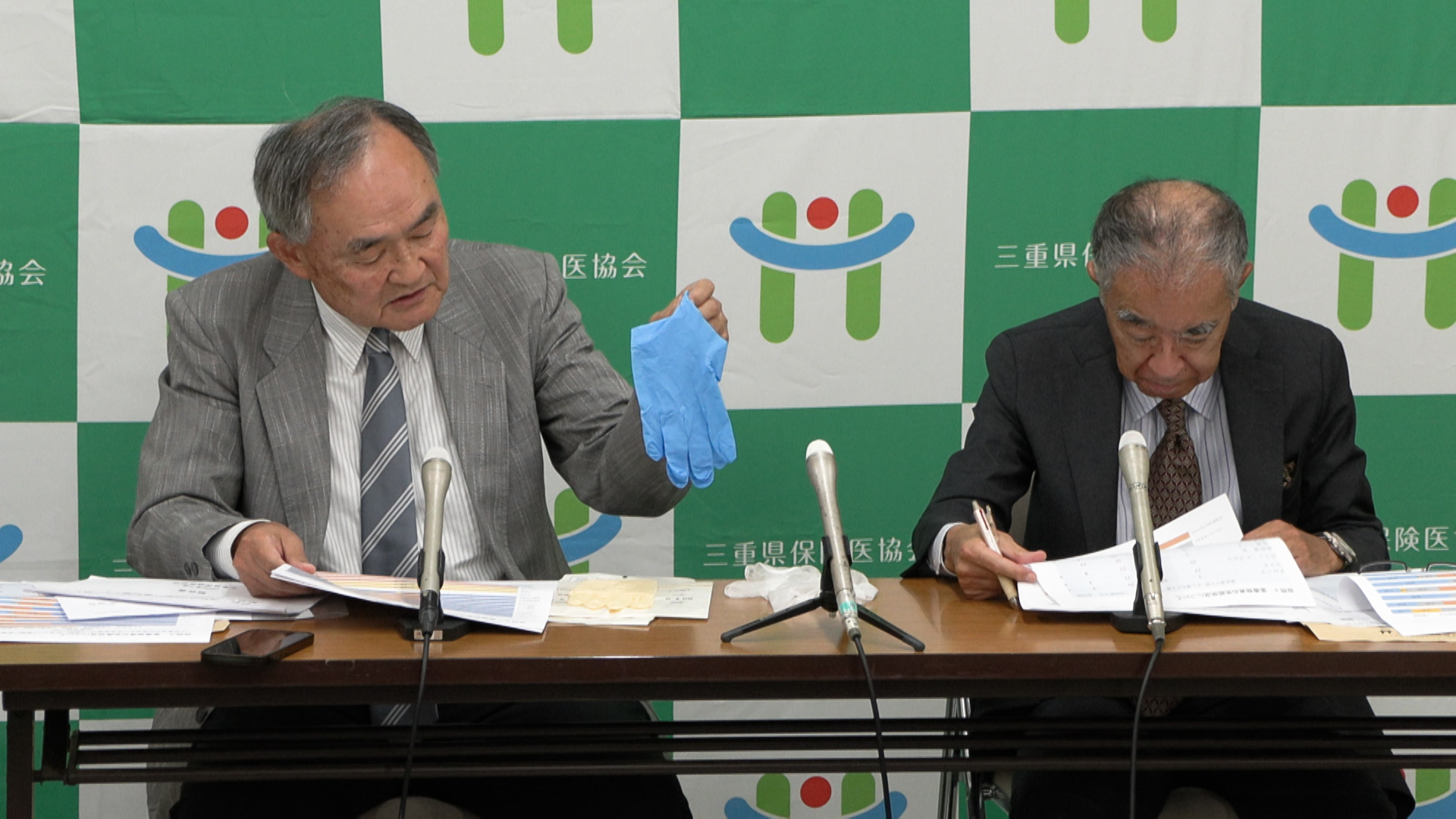医療用手袋不足が深刻化　歯科の約8割、医科の約6割が供給不足