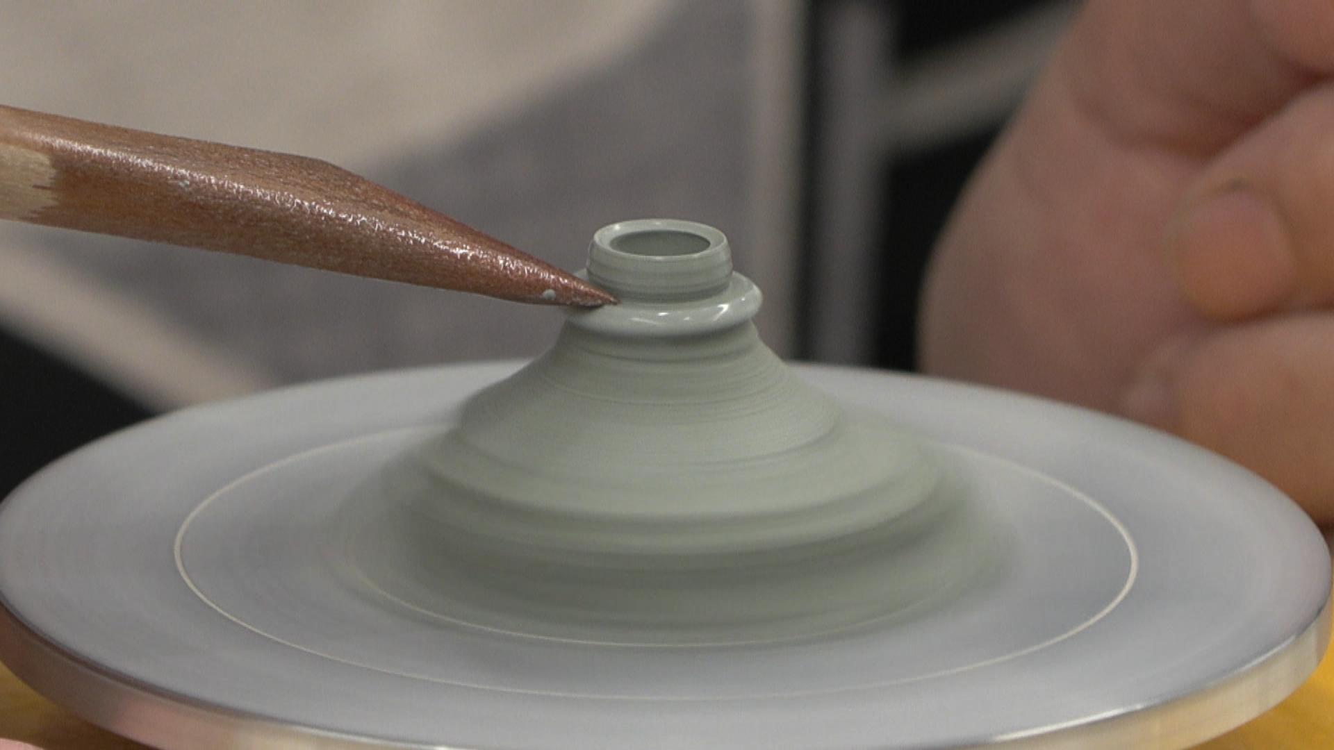 本物そっくりの陶器制作　ミニチュア体験会　