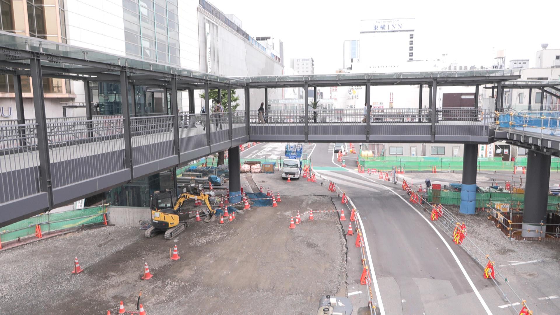 近鉄四日市駅と商店街アーケードつながる　全長約35メートルの連絡通路完成