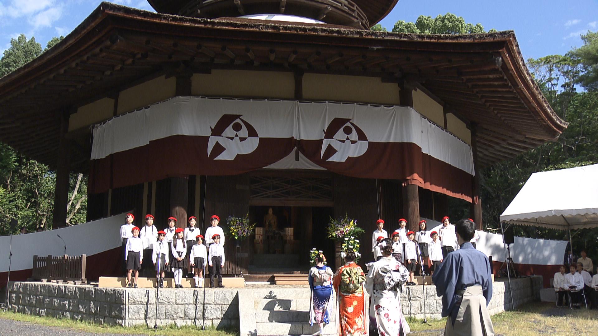 ふるさと伊賀で80回目の芭蕉祭　命日に等身大の像を公開、特選句も披露
