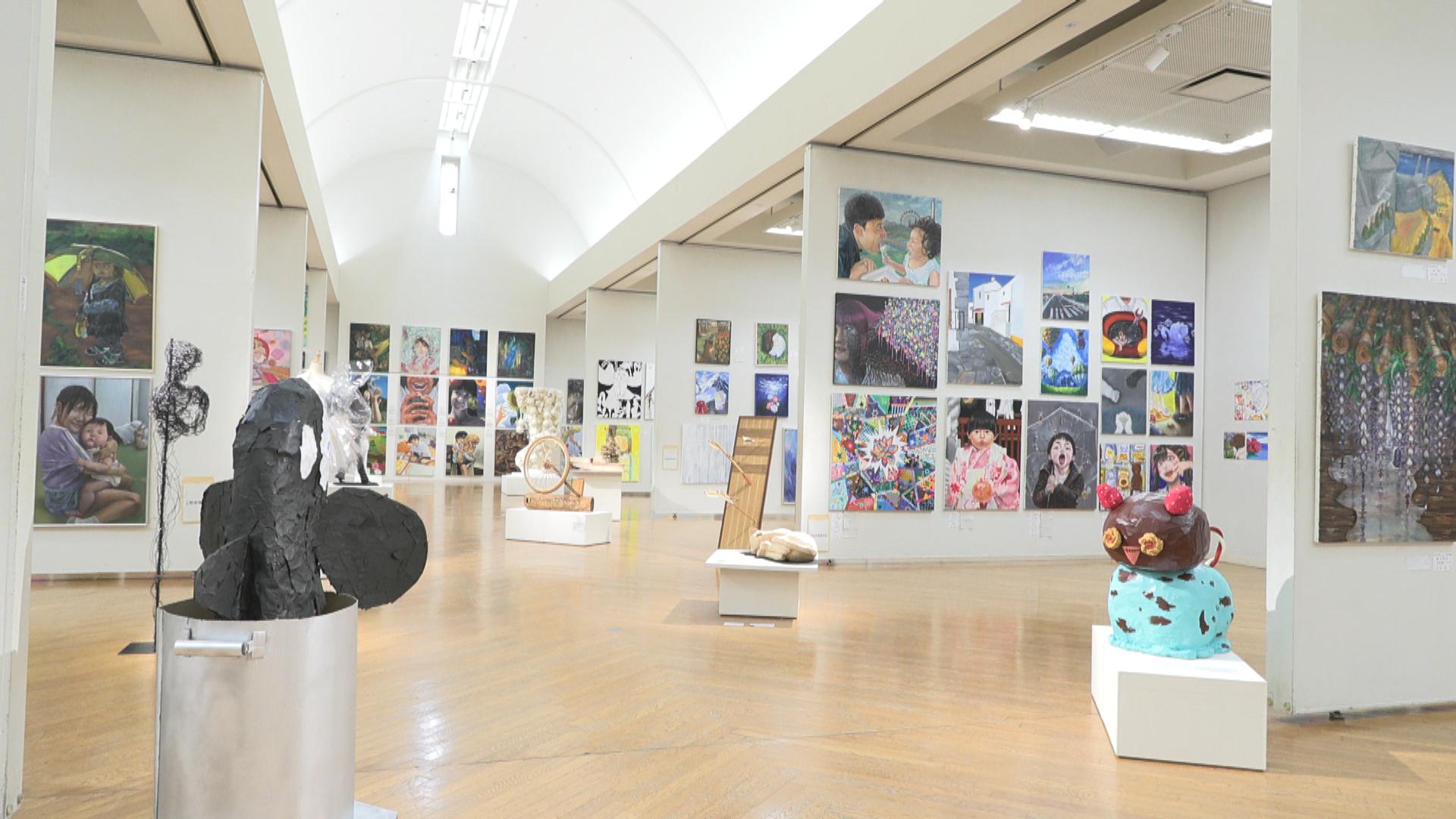 額縁を飛び出すアートも　県内高校生の作品が津市に集まる「みえ高文祭」
