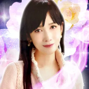 願望を叶える能力者
キアナ先生