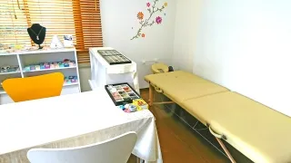 カリス・クリスタルの店舗情報