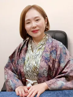 占いの館千里眼 秋田駅前店 月菊 玲李先生