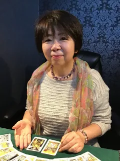 占いの館千里眼 千葉駅前店 東虹先生