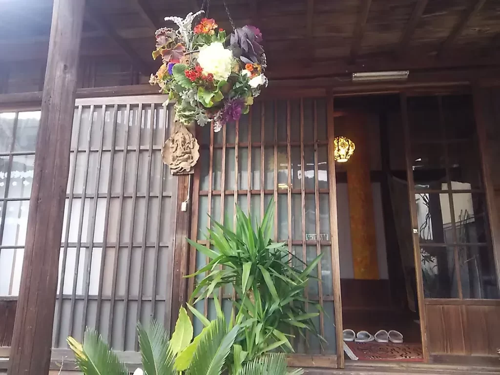 KAGURAの店舗情報
