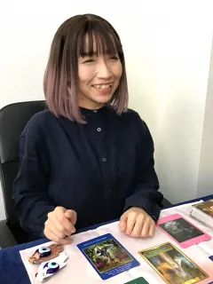 占いの館千里眼 横浜駅西口店
 きよら先生