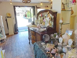 バステトワールドストーンの店舗情報
