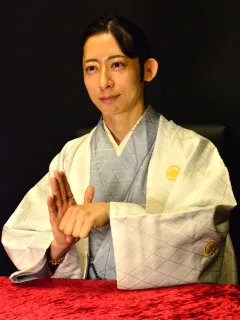 占いの館千里眼生田ロード店
 神田 蓮司先生