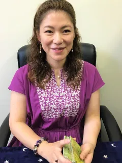占いの館千里眼 本通駅前店
 樺月先生